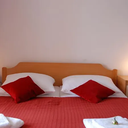 Apartments Saldun Trogir Exterior photo